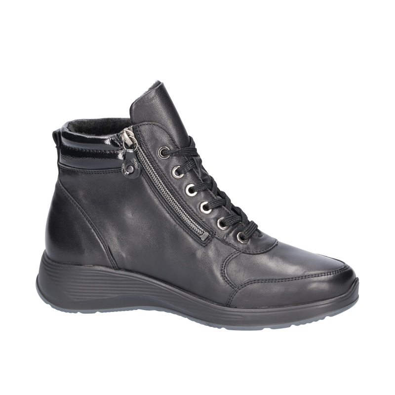 Удобни дамски боти KALEA BOOT DEER BLK