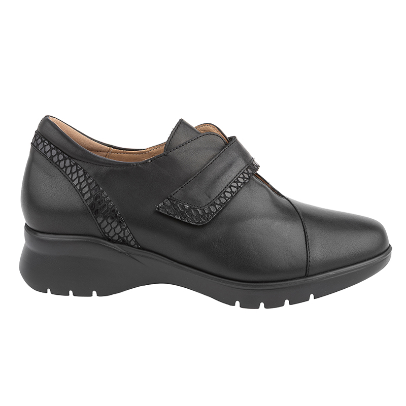 Удобни дамски обувки PSO 265856 VLCR BLK